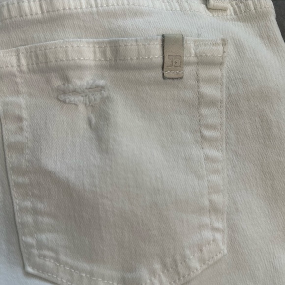 Joe’s Jeans Women’s Straight distressed jeans - Picture 5 of 16